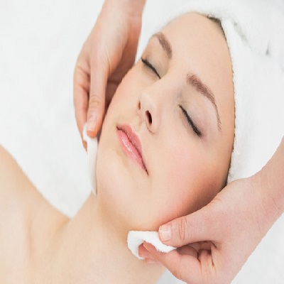 Signature Deep Cleansing Facial in Abu Dhabi khalifa City