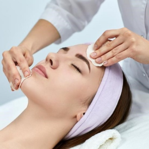 Blog 1 Deep Cleansing Facial Cost In Abu Dhabi