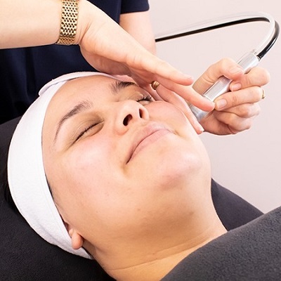 Is Microdermabrasion Good For Elderly Skin